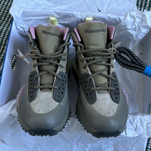 Pharrell Humanrace Adidas sneakers size 39.5 - Picture 2 of 10